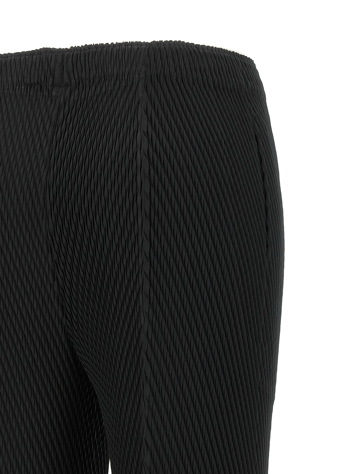 Black s ‘Rhombus Pleats’ Cropped Pants