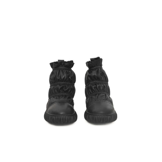 Black Cowhide Women Boot