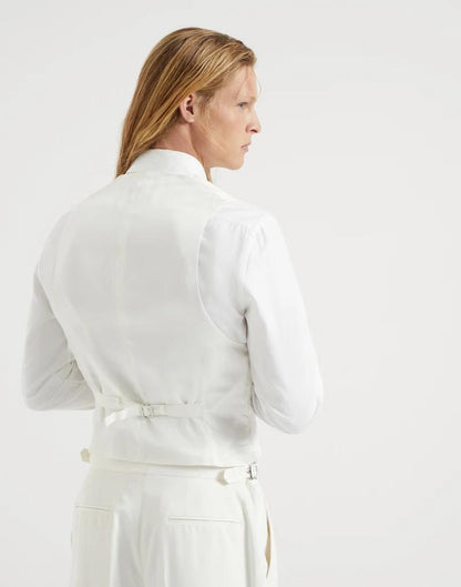 White Silk Sleveless Jacket