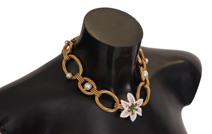 Elegant Gold Lilly Flower Pendant Necklace