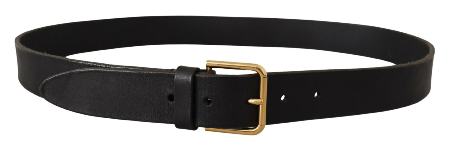 Elegant Leather Belt with Metal Buckle