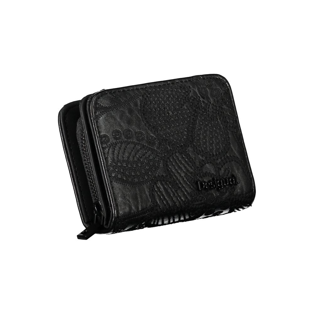 Elegant Black Wallet with Secure Compartments