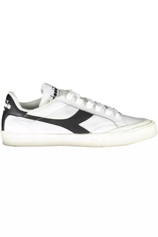 Sporty Lace-Up Sneakers with Contrast Accents