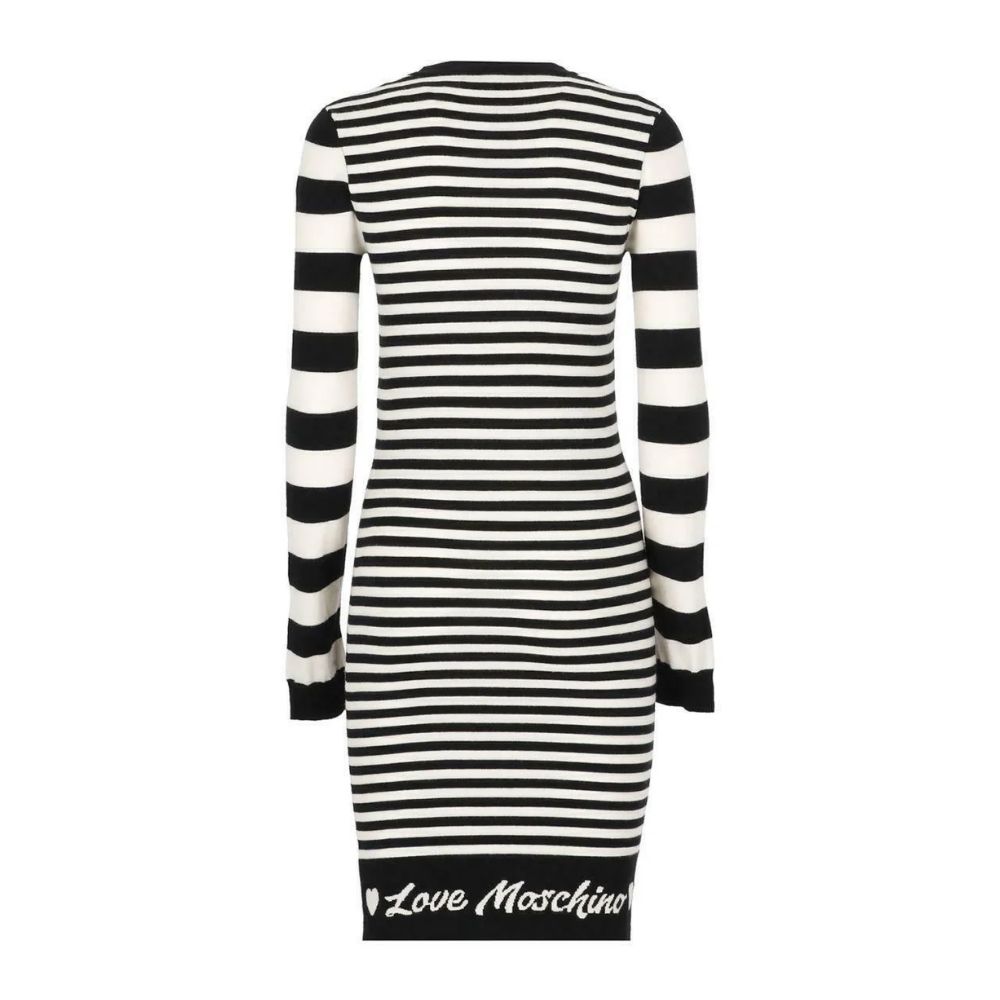 Elegant Striped Knit Dress with Long Sleeves