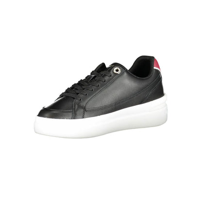 Sleek Lace-Up Sneakers with Contrast Accents