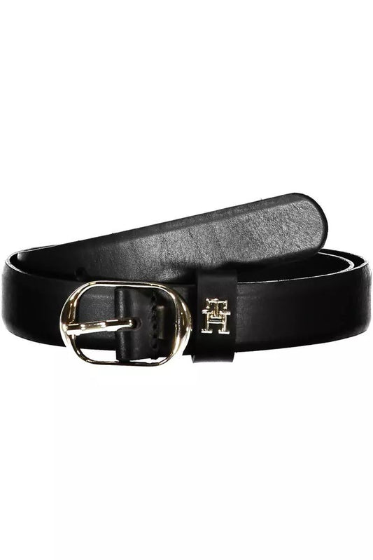Sleek Leather Belt with Signature Metal Buckle