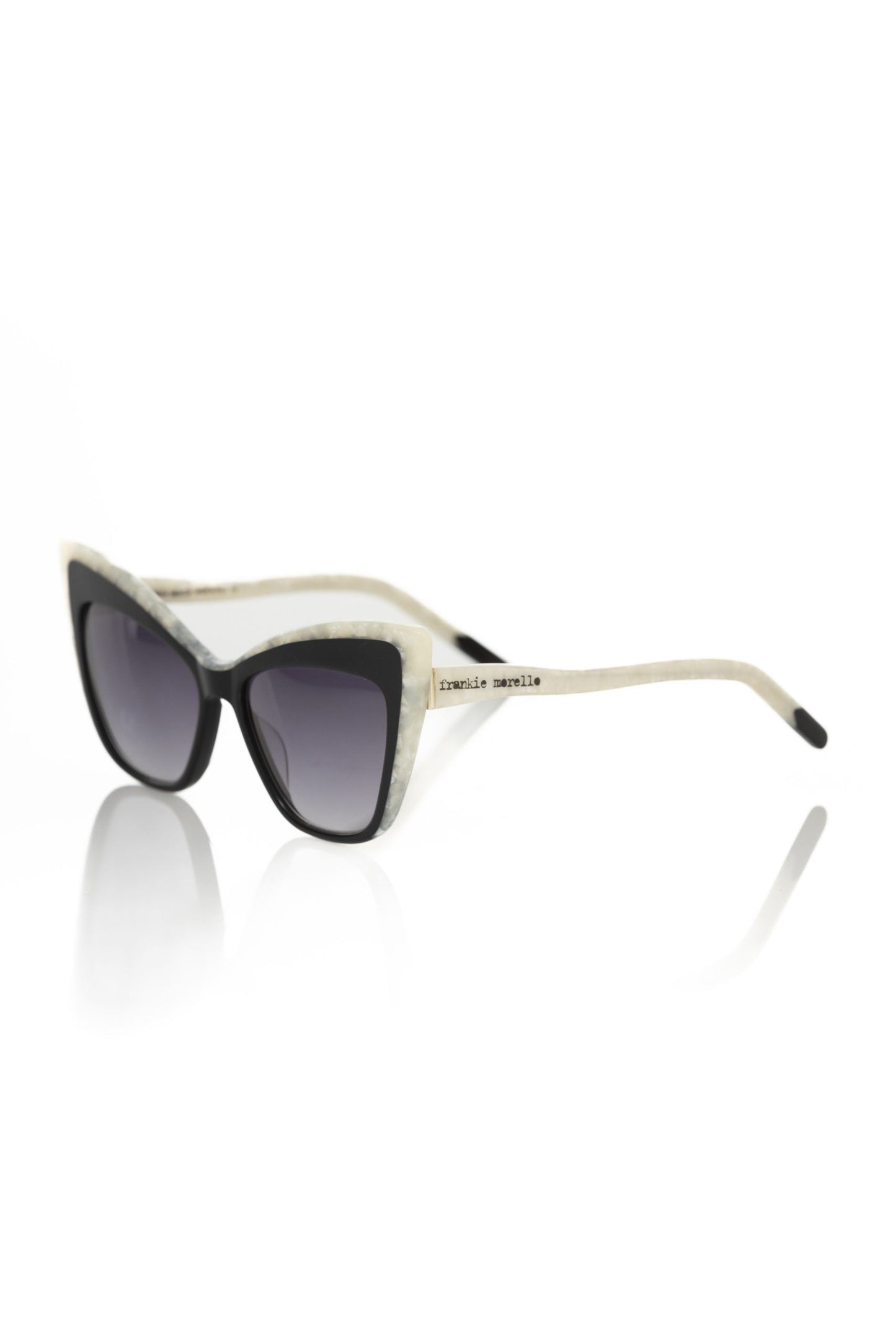 Chic Cat Eye Sunglasses with Pearly Accents